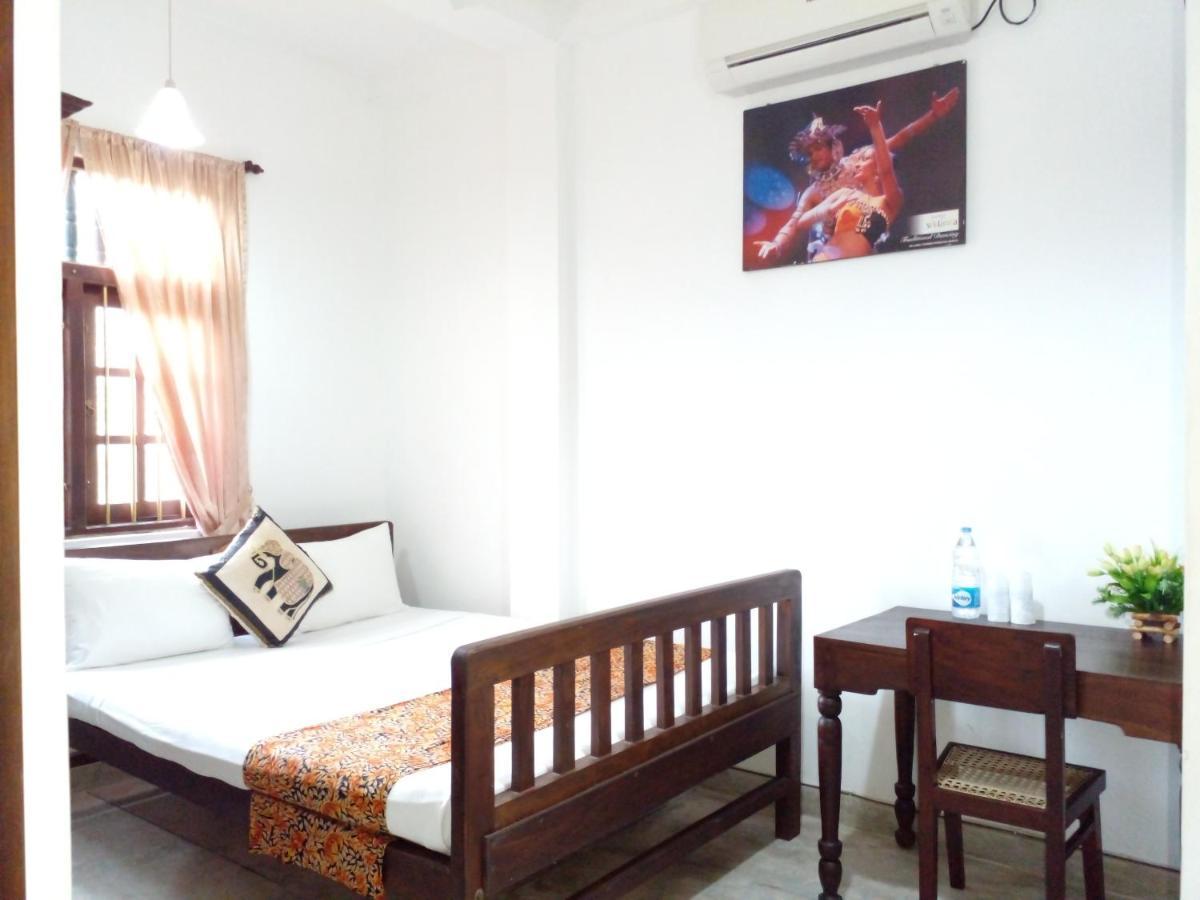 Muduna Walawwa Resort Канди Экстерьер фото
